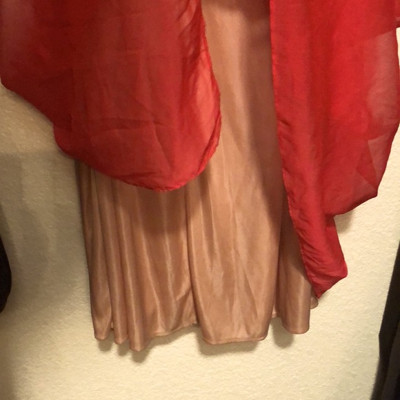 Jessica Simpson Strapless Sweet Heart Cascade Gown - Picture 4 of 4